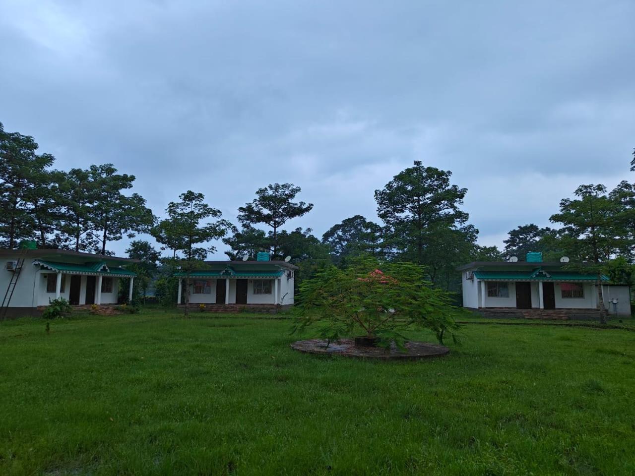 Jaldapara Eco Resorts By Stayapart Madari Hat 외부 사진